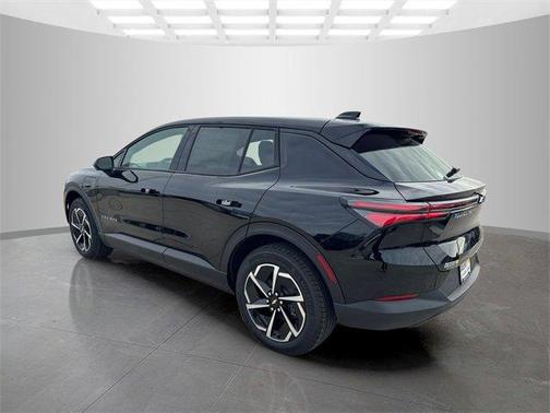 2026 Chevrolet Equinox EV LT 1