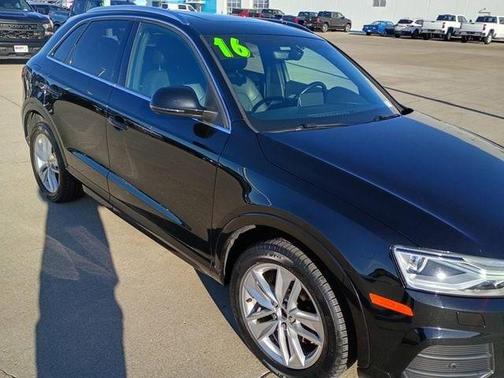 2016 Audi Q3 2.0T Premium Plus