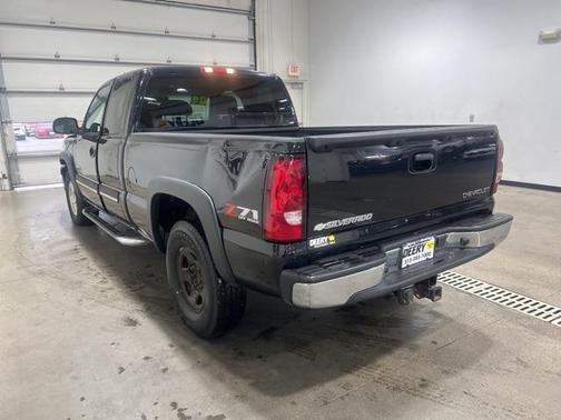 2004 Chevrolet Silverado 1500 Extended Cab