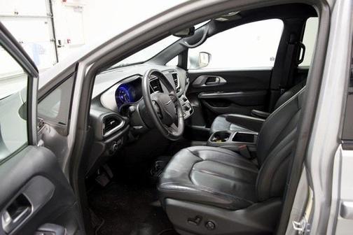 2018 Chrysler Pacifica Touring-L Plus