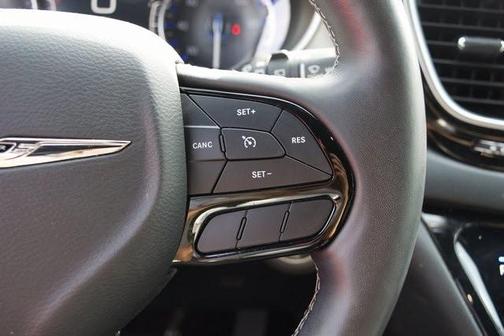 2018 Chrysler Pacifica Touring-L Plus