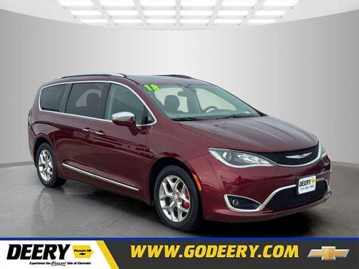 2011 Chrysler Town & Country Touring-L