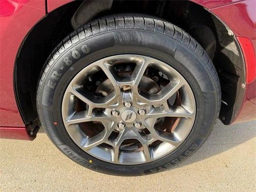 2017 Dodge Charger SXT