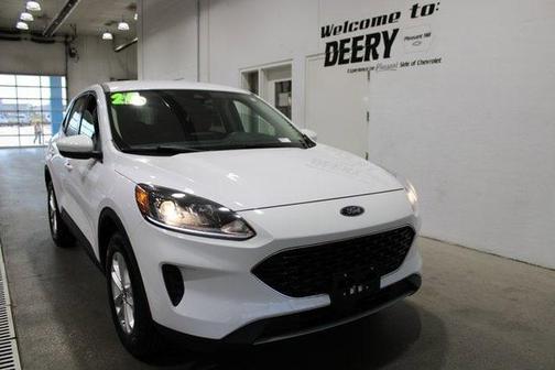 2020 Ford Escape SE