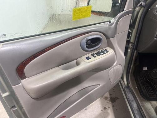 2004 Oldsmobile Bravada Base