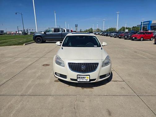 White Diamond Clearcoat 2013 Buick Regal Premium 1