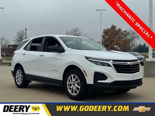 2023 Chevrolet Equinox LS
