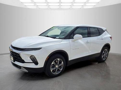Summit White 2025 Chevrolet Blazer LT