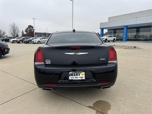 2020 Chrysler 300 S