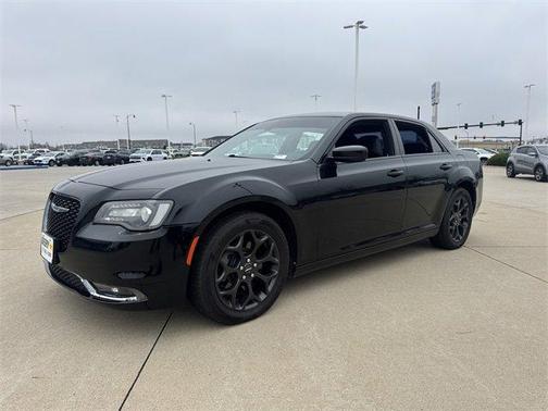 2020 Chrysler 300 S