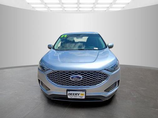 Silver Metallic 2024 Ford Edge SEL