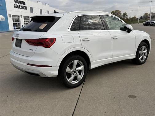 2021 Audi Q3 40 Premium