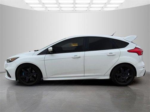 2017 Ford Focus RS Base