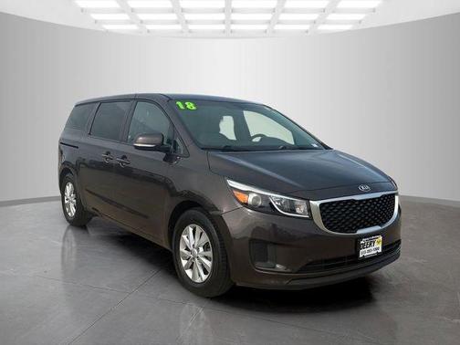 2018 Kia Sedona LX