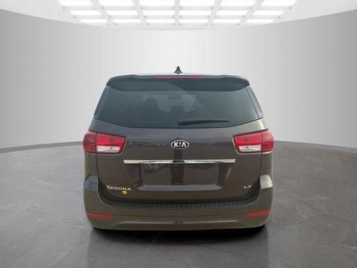 2018 Kia Sedona LX