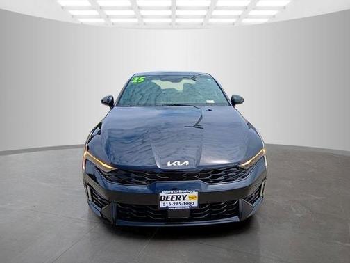 Aurora Black Pearl 2025 Kia K5 GT-Line