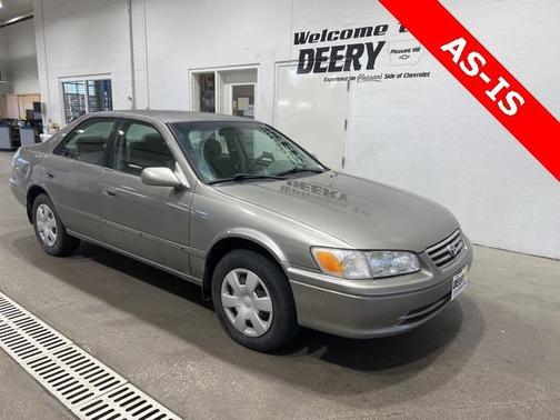 2000 Toyota Camry