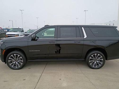 Black 2026 Chevrolet Suburban High Country