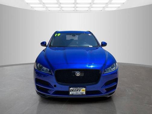 Caesium Blue 2019 Jaguar F-PACE 25t Premium