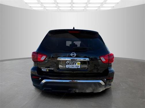 2019 Nissan Pathfinder S