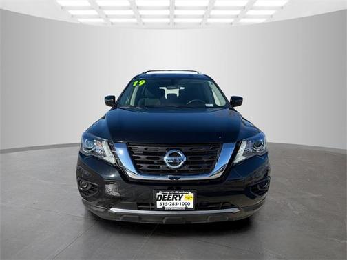 2019 Nissan Pathfinder S