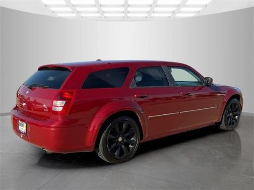 2007 Dodge Magnum Base