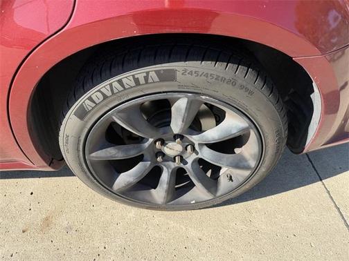 2007 Dodge Magnum Base