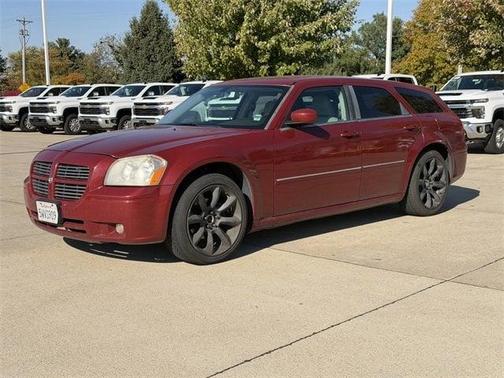 2007 Dodge Magnum Base