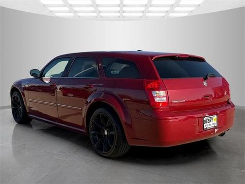 2007 Dodge Magnum Base