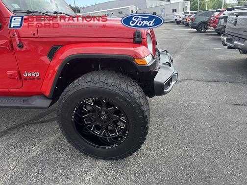 2021 Jeep Gladiator Overland