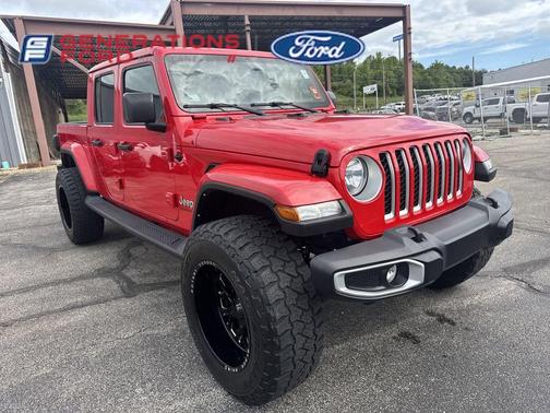 2021 Jeep Gladiator Overland