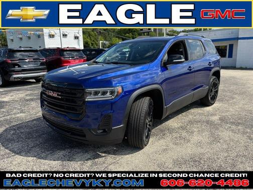 2023 GMC Acadia SLT