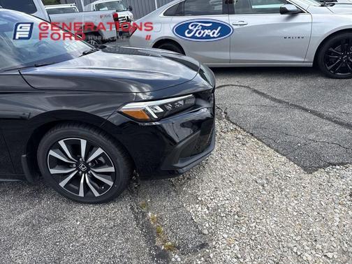 2023 Honda Civic EX-L