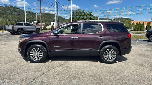 2017 GMC Acadia SLE-2