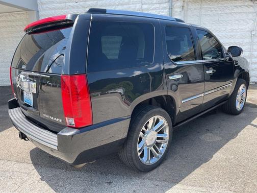 2012 Cadillac Escalade Platinum Edition