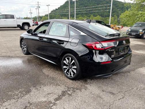 2023 Honda Civic EX-L