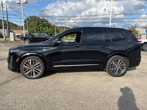 2023 Cadillac XT6 Sport AWD