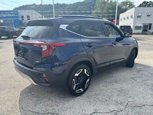 2024 Kia Seltos SX