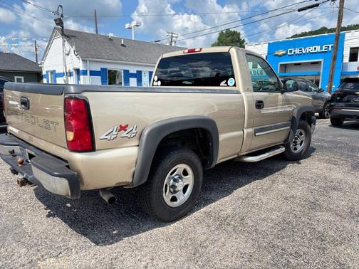 2004 Chevrolet Silverado 1500