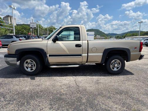 2004 Chevrolet Silverado 1500