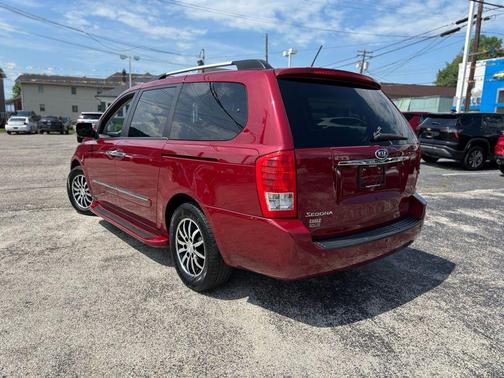 2012 Kia Sedona EX