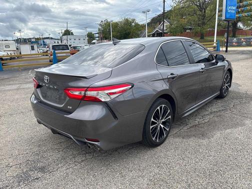2020 Toyota Camry 