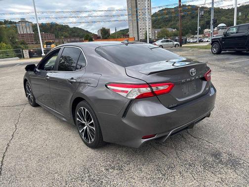 2020 Toyota Camry 