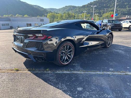 2024 Chevrolet Corvette Stingray w/2LT