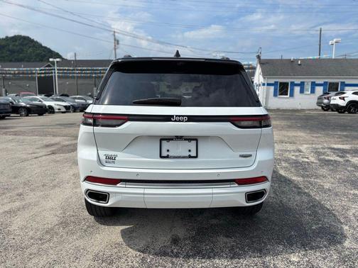 2024 Jeep Grand Cherokee Summit