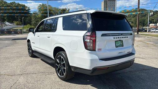 2022 Chevrolet Suburban RST