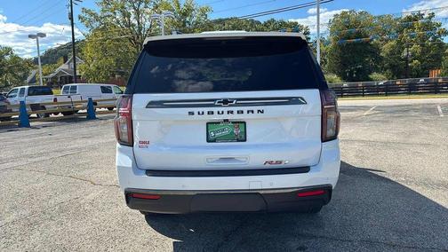 2022 Chevrolet Suburban RST