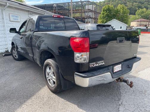 2008 Toyota Tundra Base