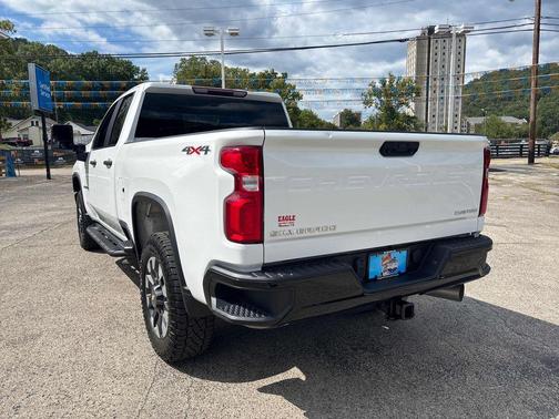 2021 Chevrolet Silverado 2500 Custom