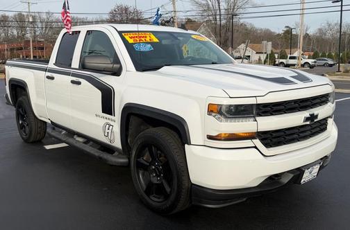 2018 Chevrolet Silverado 1500 Custom